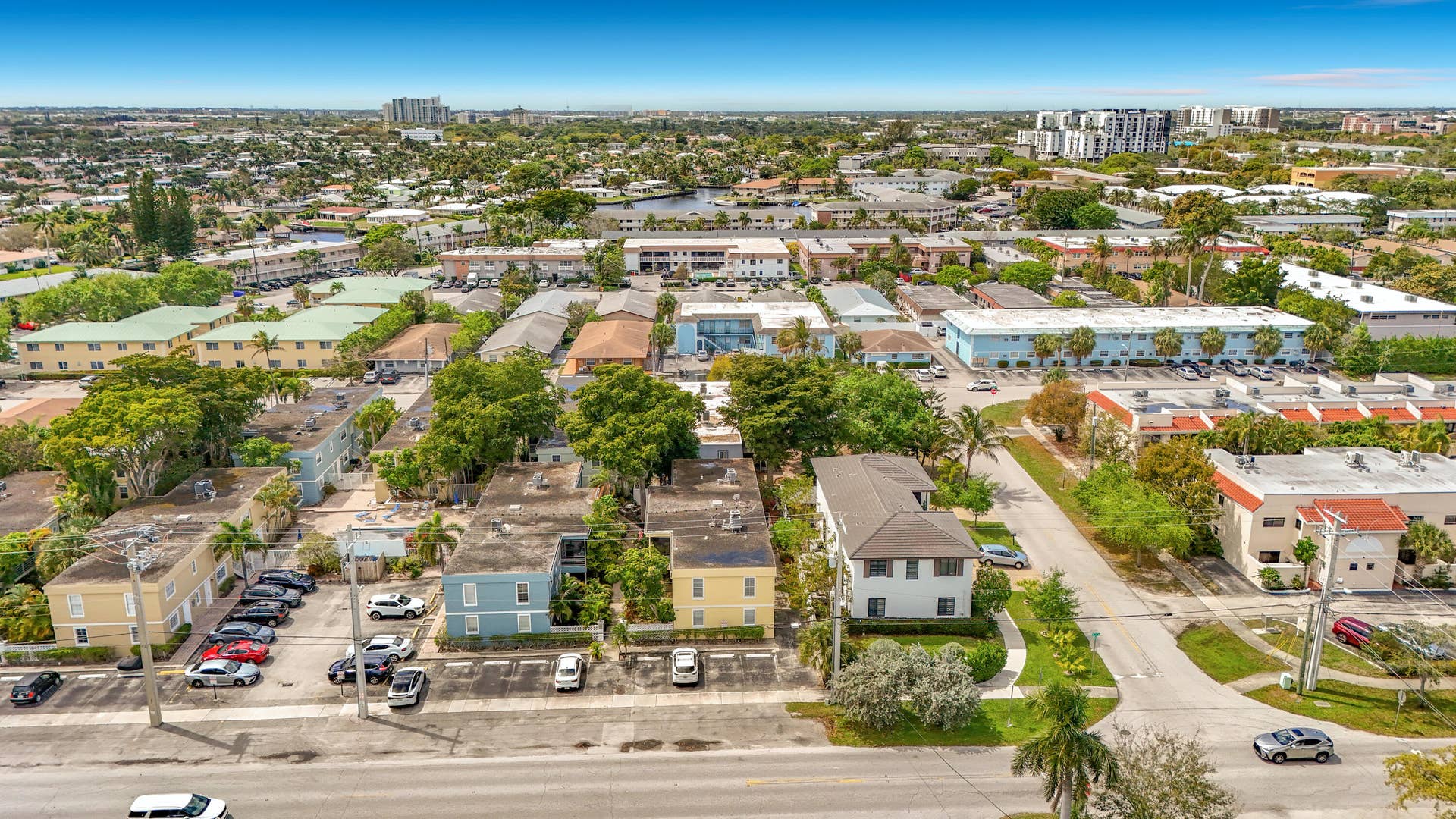 305 SE 11th Avenue, #D, Pompano Beach, FL 33060 305 SE 11th Avenue #D-3