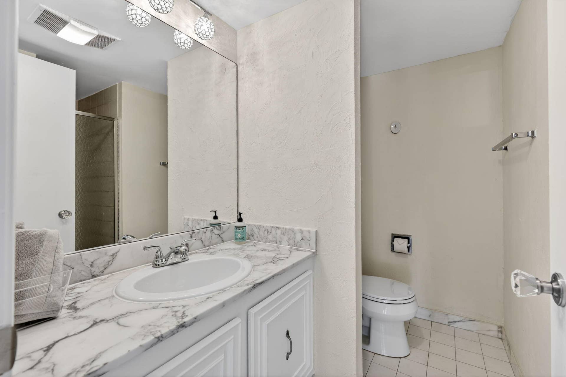3400 N Ocean Drive, #408, Singer Island, Singer Island, FL 33404 Guest Bath