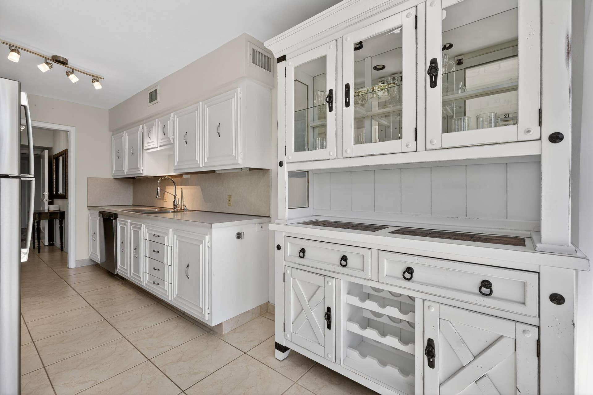 3400 N Ocean Drive, #408, Singer Island, Singer Island, FL 33404 Kitchen