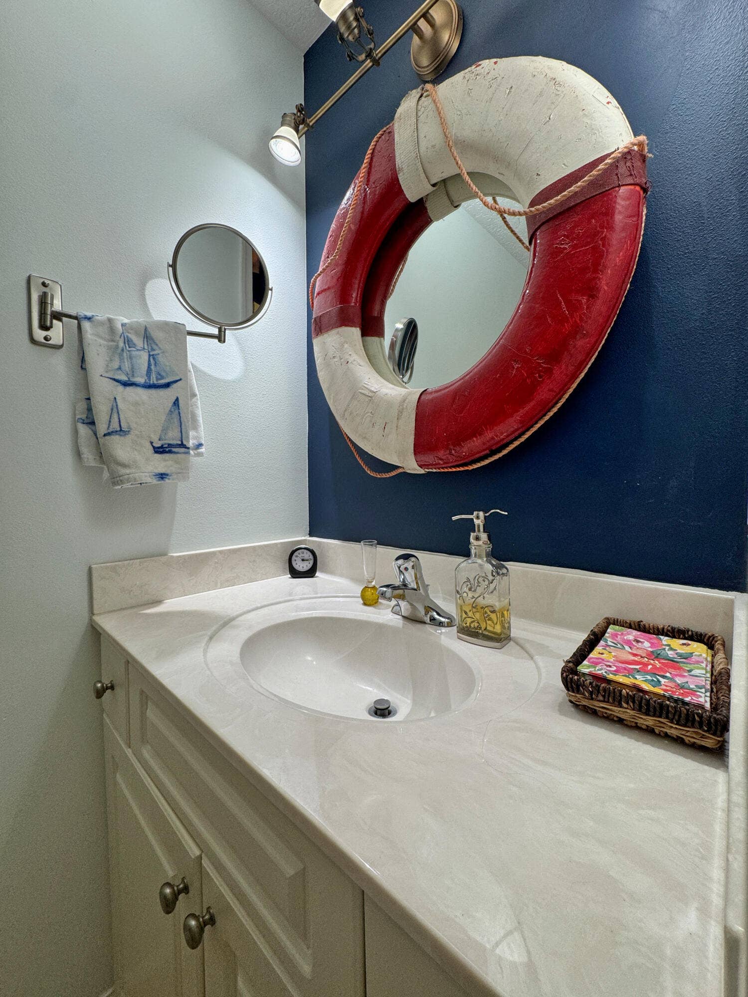 126 Faith Way, Jupiter, FL 33458 Half bath/cabana bath