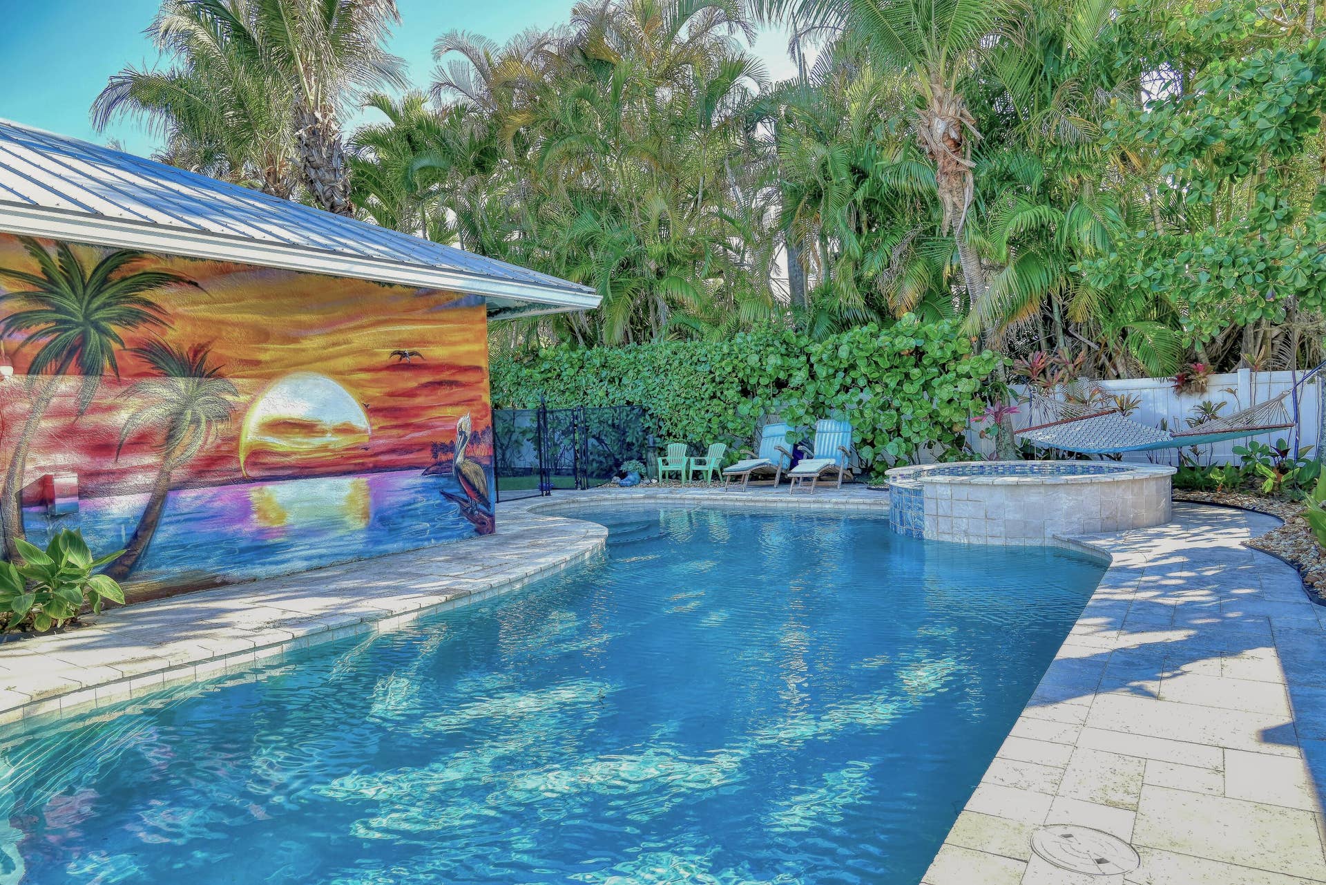 126 Faith Way, Jupiter, FL 33458 Pool & mural