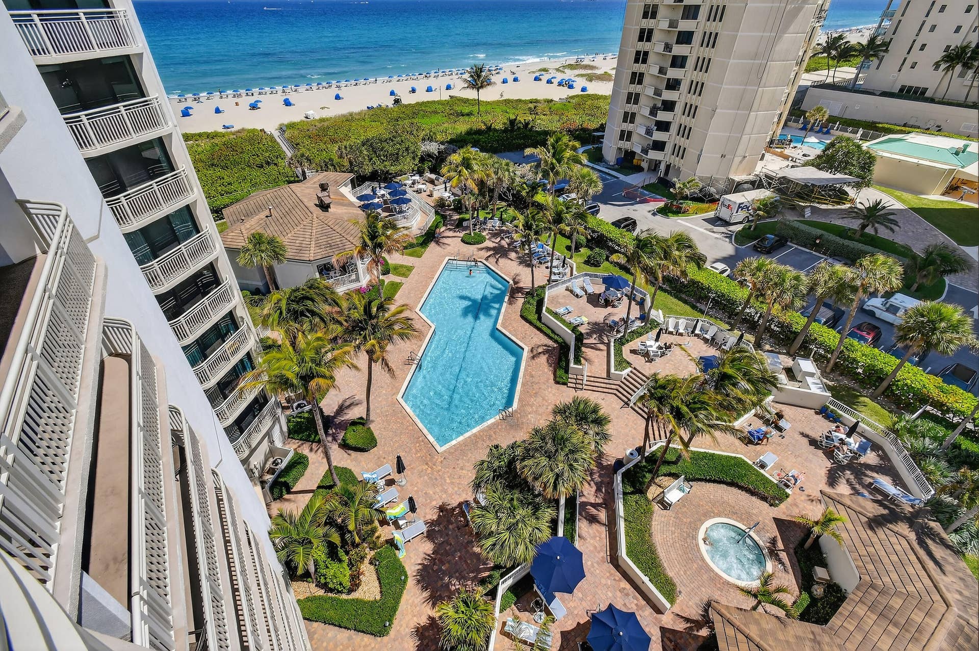 3000 N Ocean Drive, #9h, Singer Island, FL 33404 Community Amenities Aerial