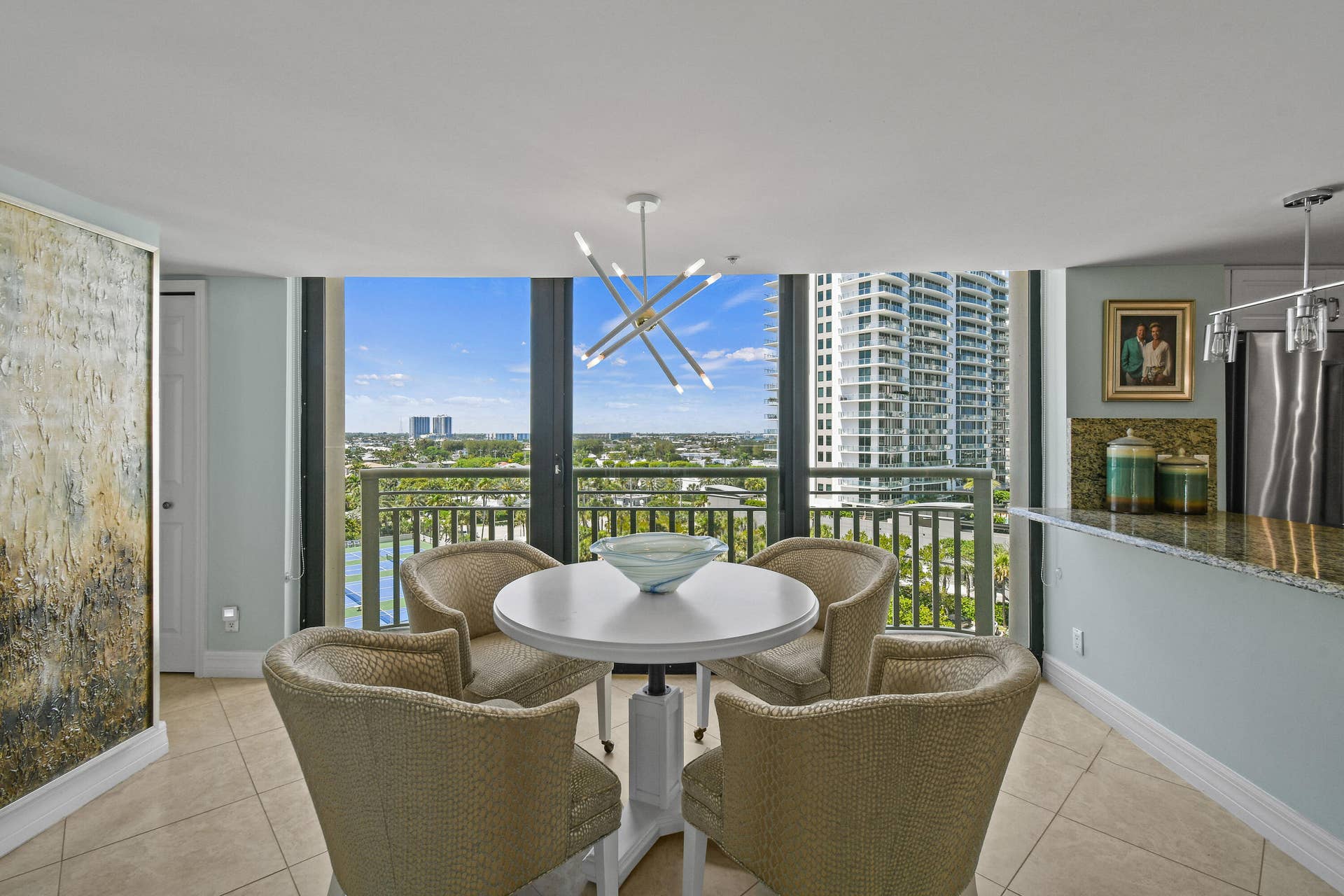 3000 N Ocean Drive, #9h, Singer Island, FL 33404 Dining area with Water and city views