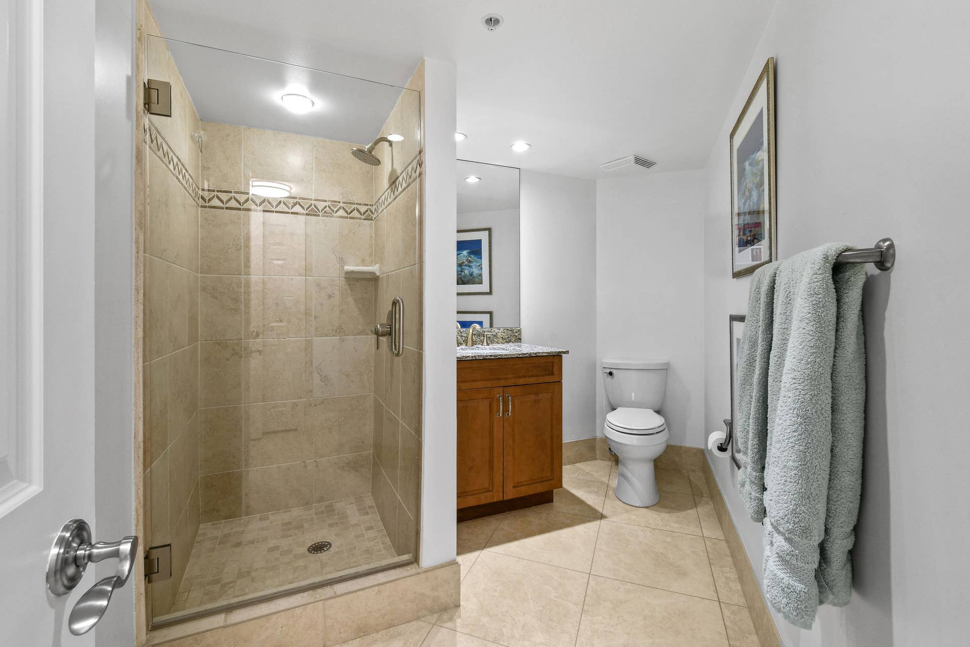 3000 N Ocean Drive, #9h, Singer Island, FL 33404 Guest Bath with Walk-in Shower