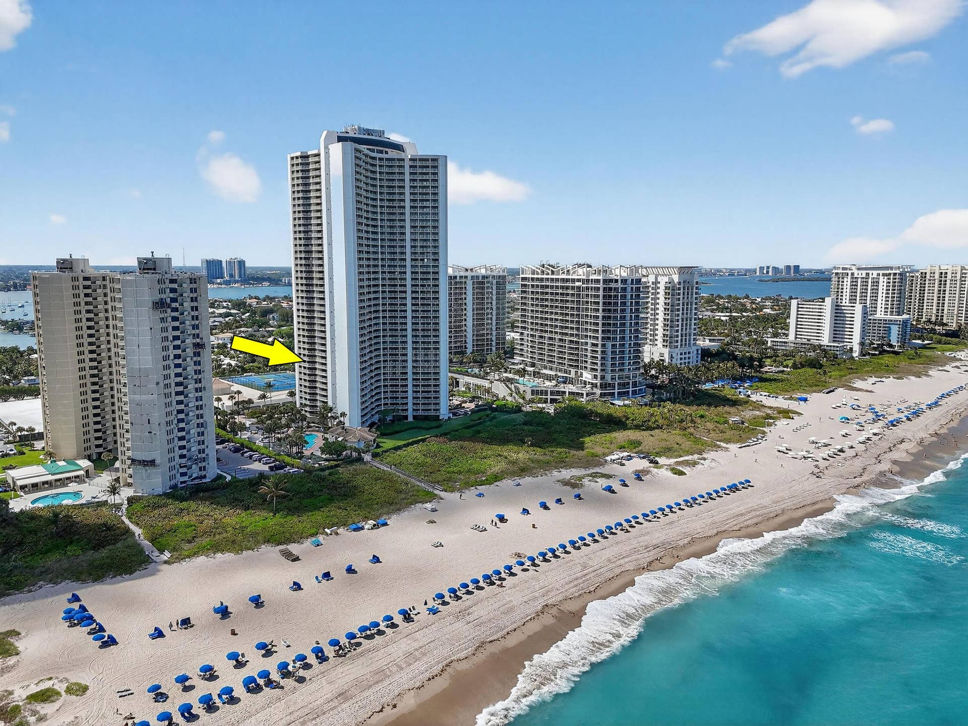3000 N Ocean Drive, #9h, Singer Island, FL 33404 Oceanfront Living