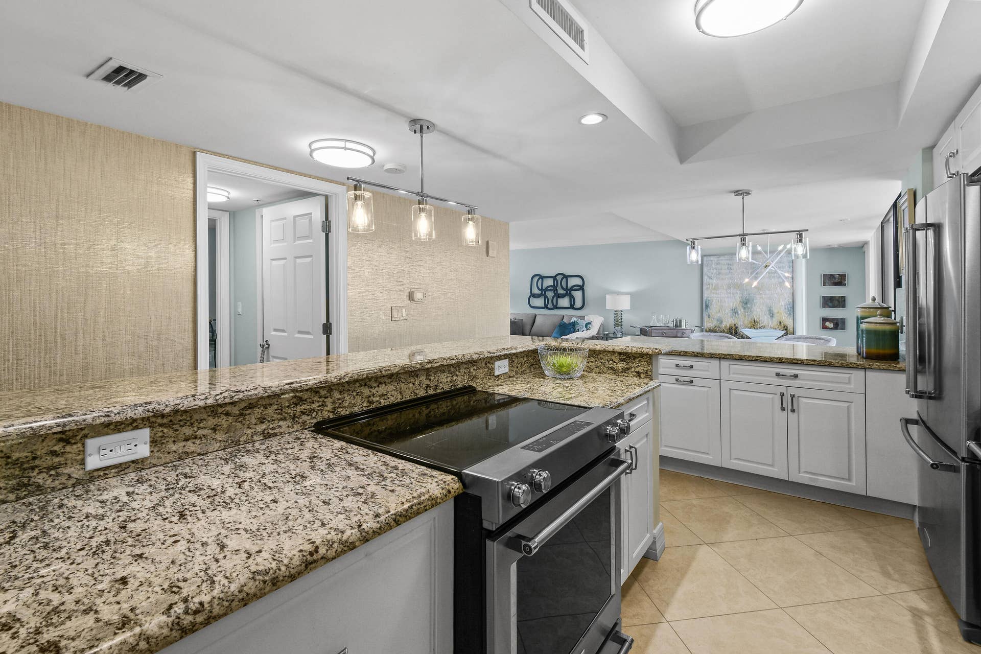 3000 N Ocean Drive, #9h, Singer Island, FL 33404 Granite Countertops
