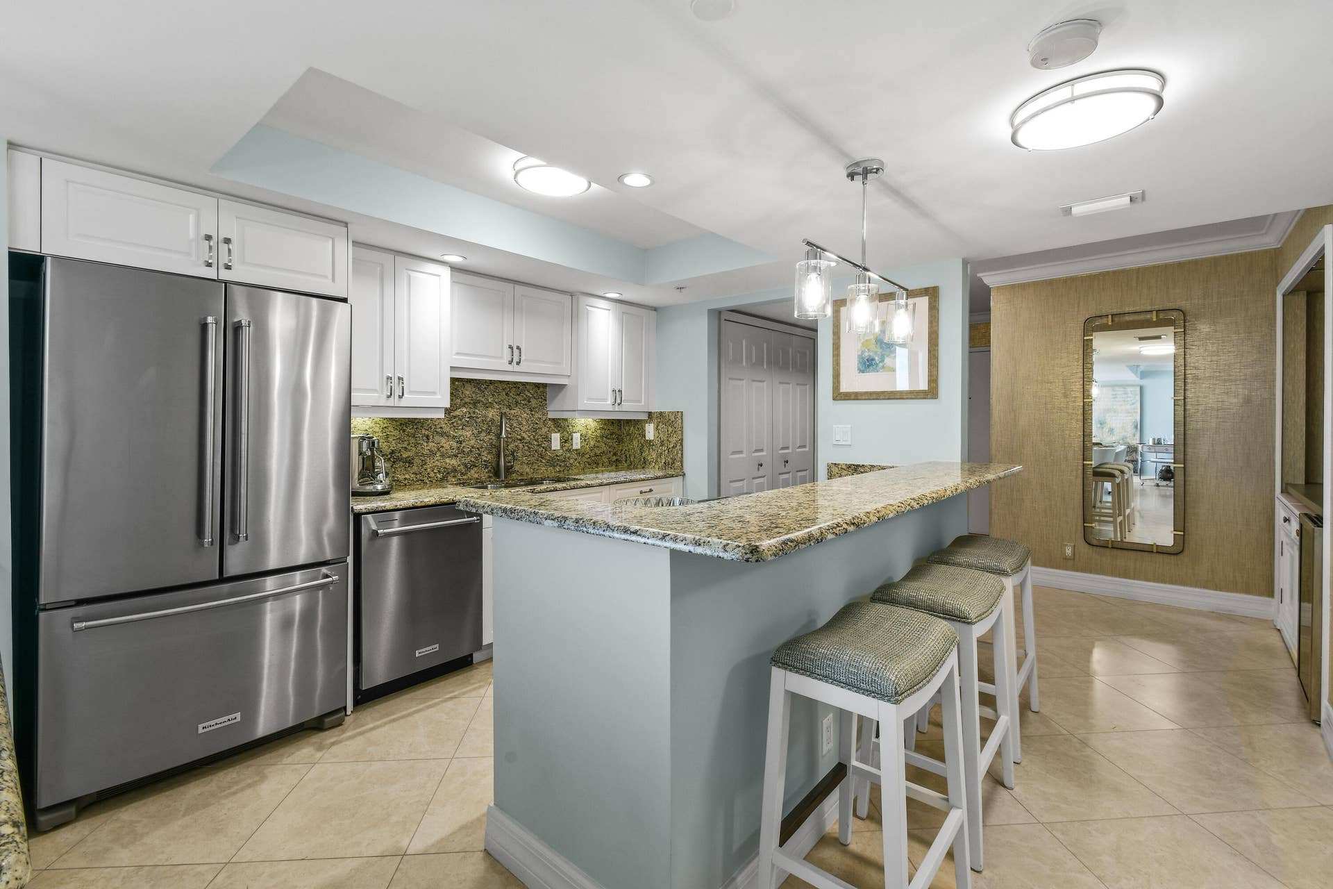 3000 N Ocean Drive, #9h, Singer Island, FL 33404 Gorgeous Kitchen with Snack Bar