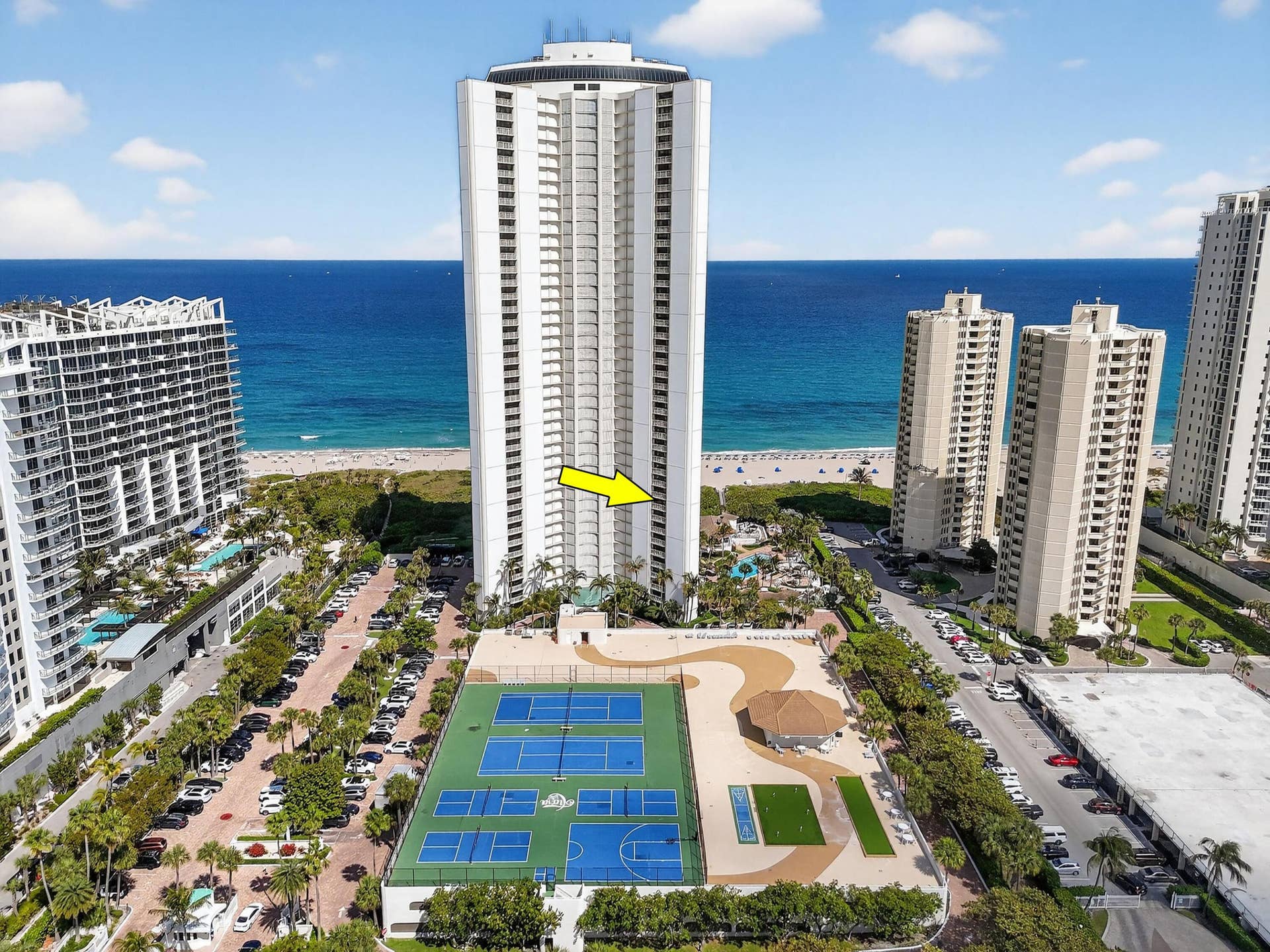 3000 N Ocean Drive, #9h, Singer Island, FL 33404 Amazing Views
