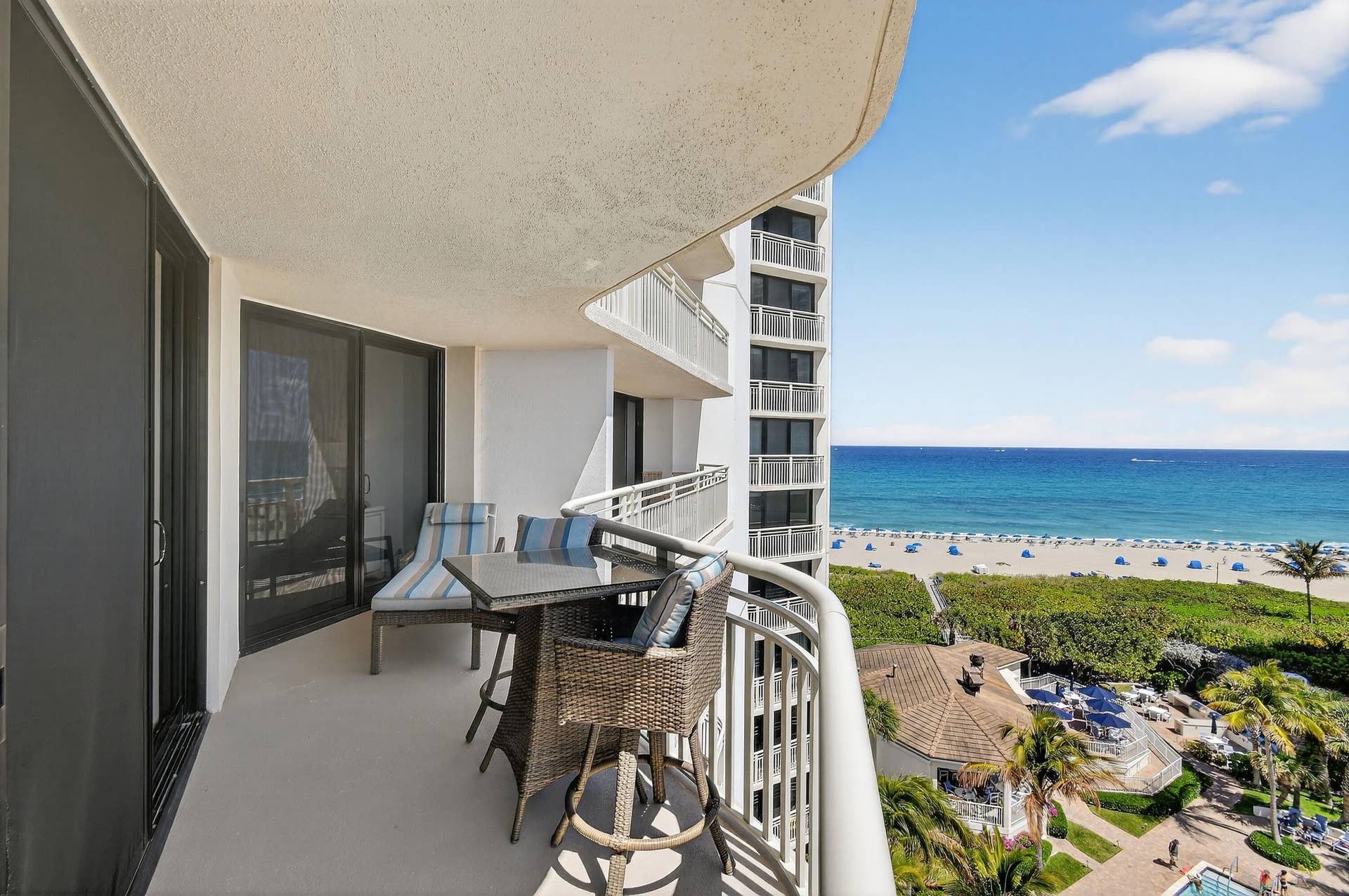 3000 N Ocean Drive, #9h, Singer Island, FL 33404 South East Balcony View