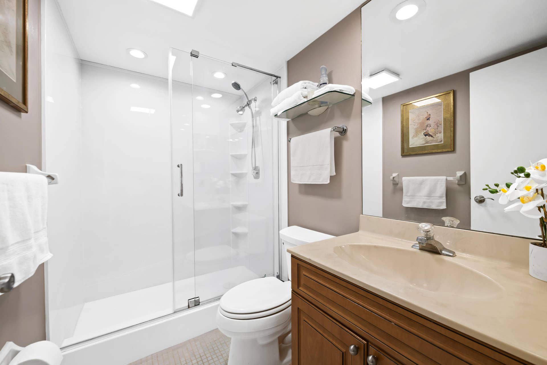 Second Full Bathroom