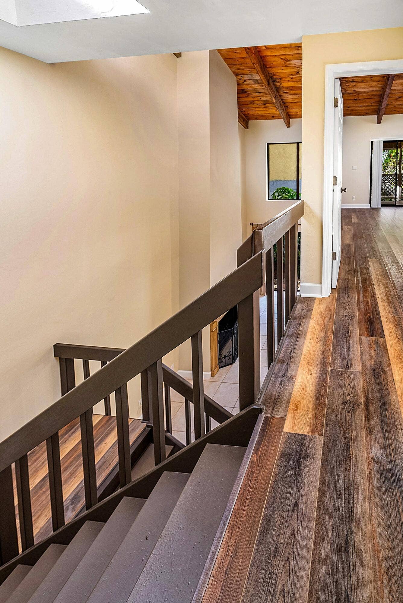 5664 Santiago Circle, Boca Raton, FL 33433 SECOND FLOOR