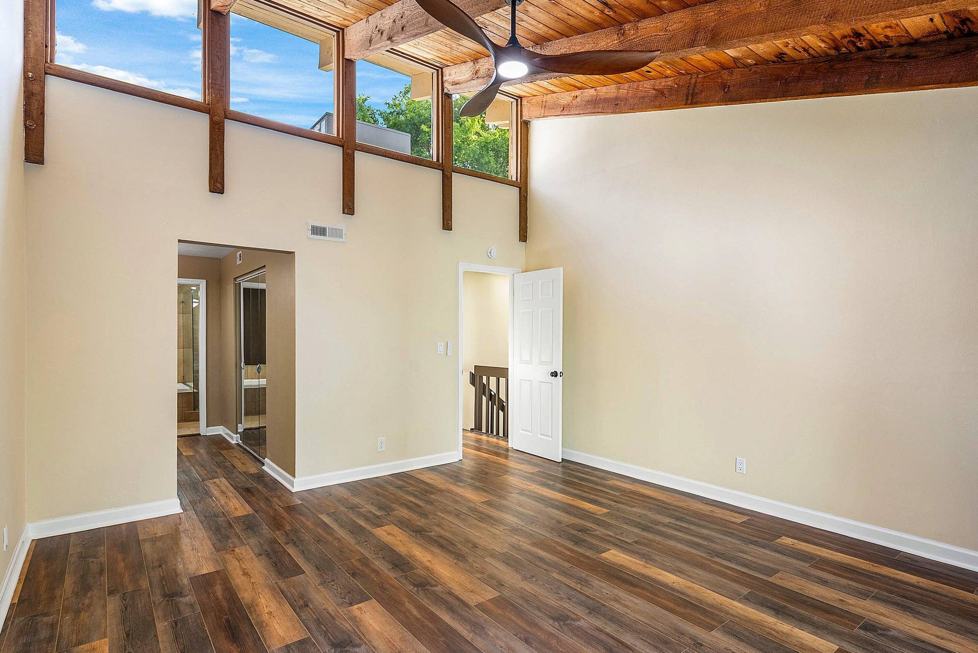 5664 Santiago Circle, Boca Raton, FL 33433 MASTER BEDROOM