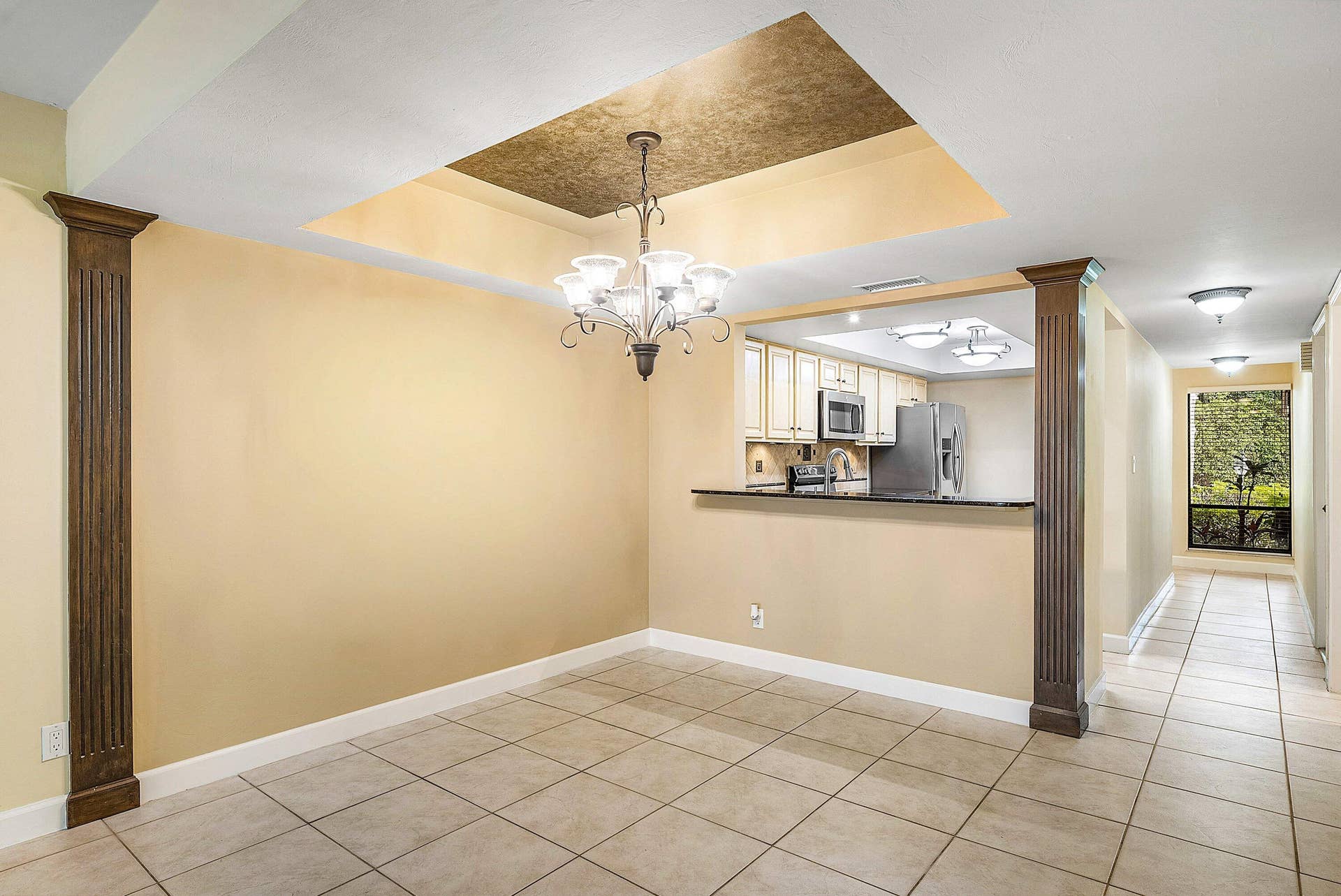 5664 Santiago Circle, Boca Raton, FL 33433 MAIN AREA