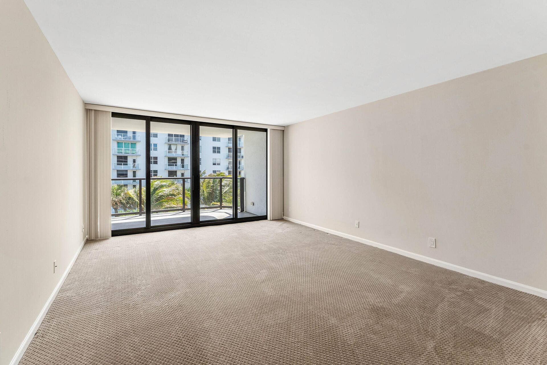3440 S Ocean Boulevard, #502s, Palm Beach, FL 33480 13DSC08488.jpg-vsuniqueid-69cd299406663