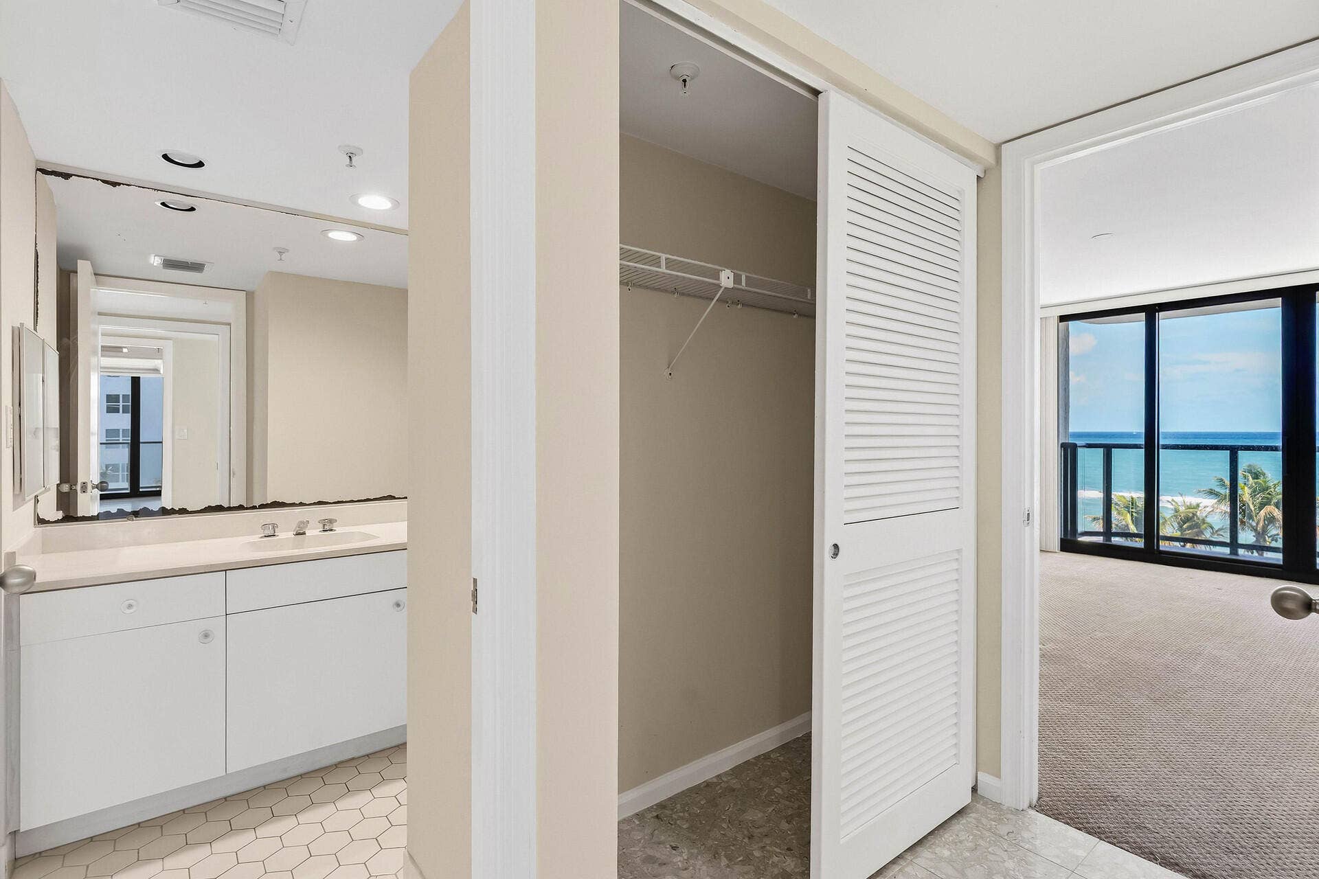 3440 S Ocean Boulevard, #502s, Palm Beach, FL 33480 19DSC08408.jpg-vsuniqueid-69cd299b9e983