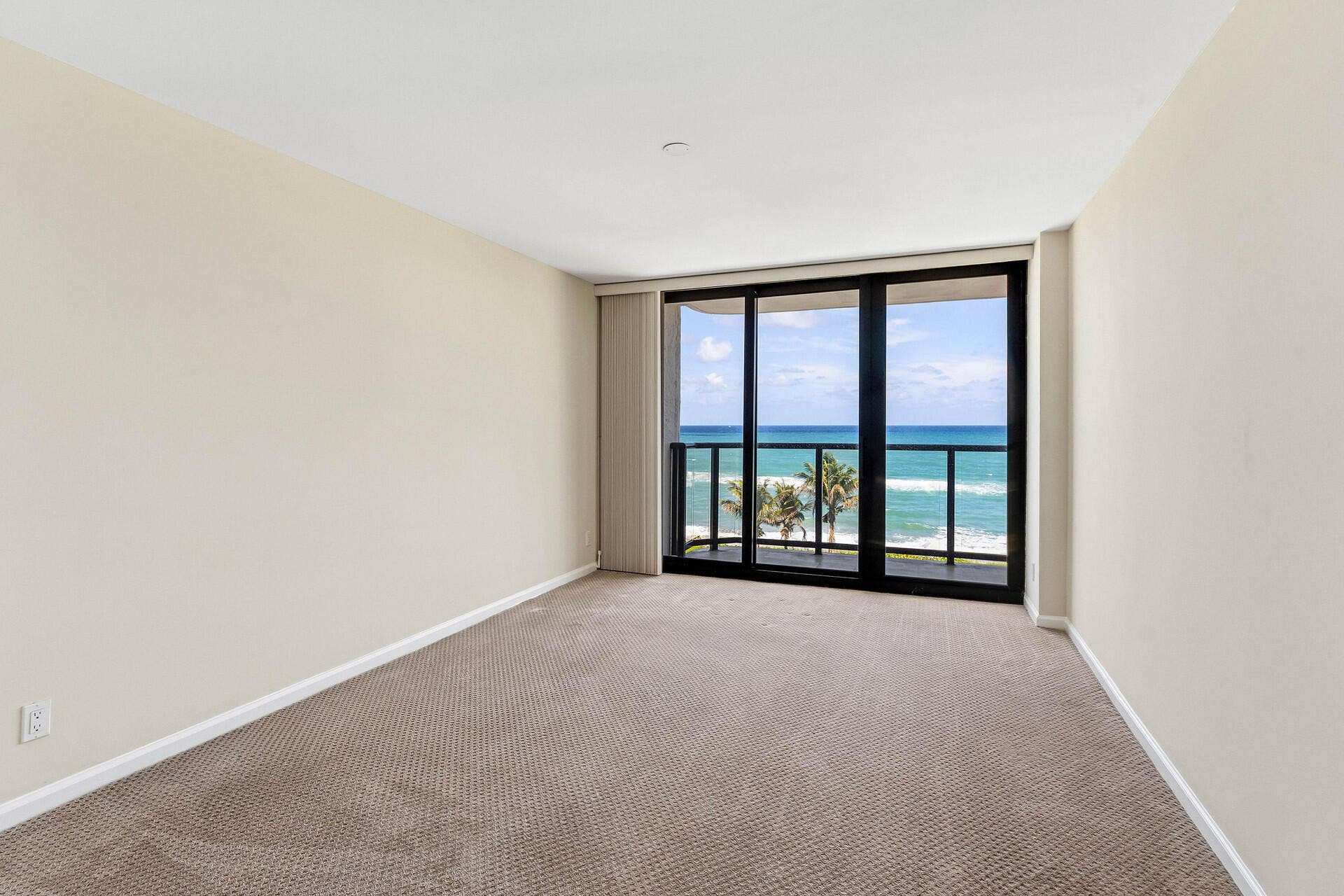 3440 S Ocean Boulevard, #502s, Palm Beach, FL 33480 21DSC08418.jpg-vsuniqueid-69cd29a27bc92