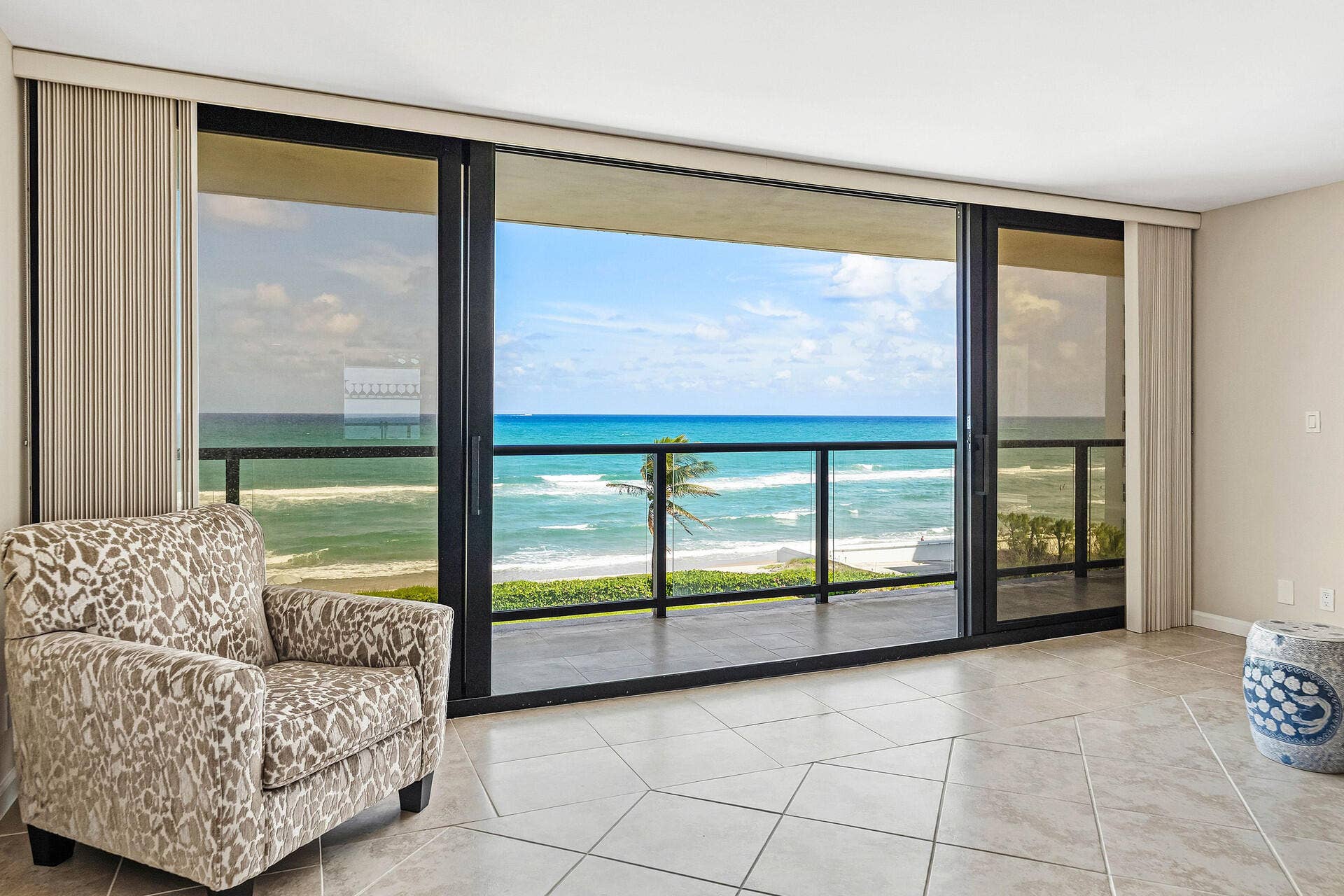3440 S Ocean Boulevard, #502s, Palm Beach, FL 33480 30DSC08663.jpg-vsuniqueid-69cd29b148dc0