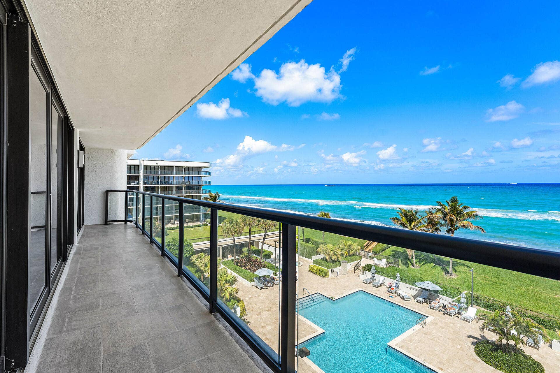 3440 S Ocean Boulevard, #502s, Palm Beach, FL 33480 31DSC08602.jpg-vsuniqueid-69cd29b270300