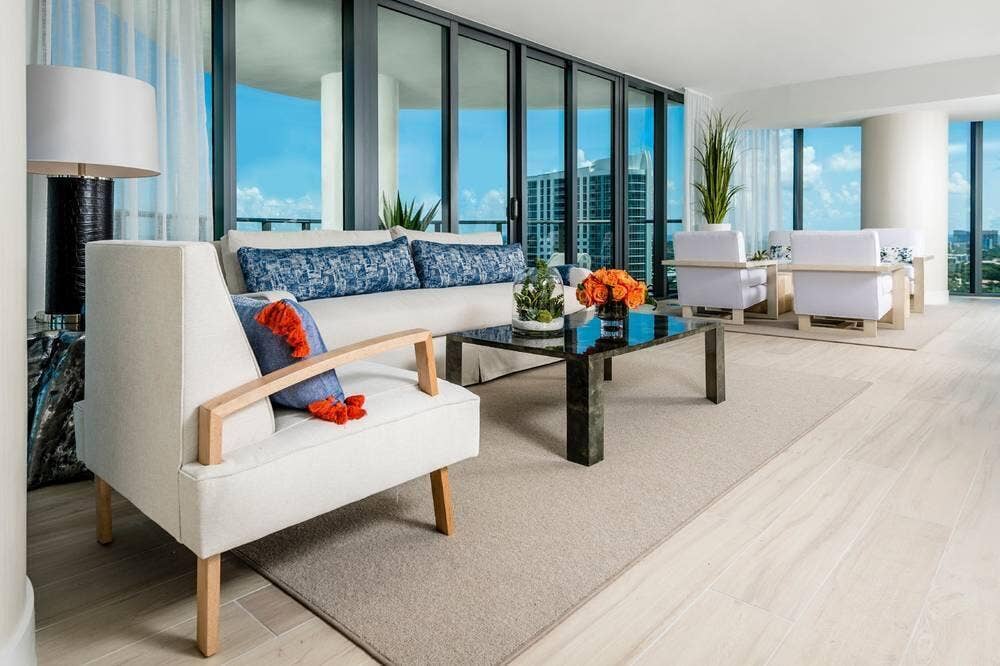 500 E Las Olas Boulevard, #3804, Fort Lauderdale, Fort Lauderdale, FL 33301 2bfafd9e9eb75657724666d8cb1c56aa