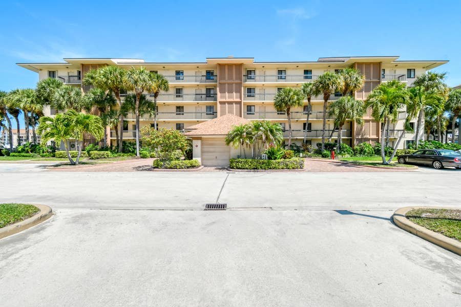 Property photo for 2401 Marina Isle Way, #503, Jupiter, FL