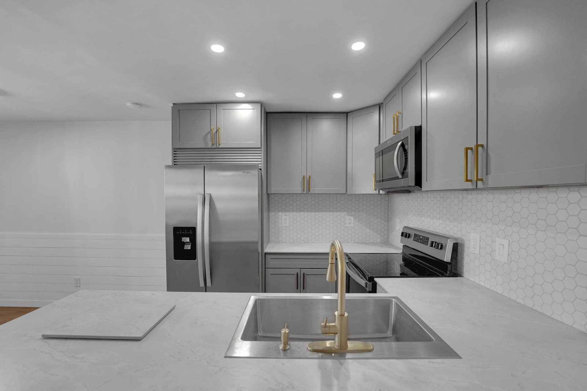 5203 NE 24th Terrace, #B207, Fort Lauderdale, FL 33308 DSC01968