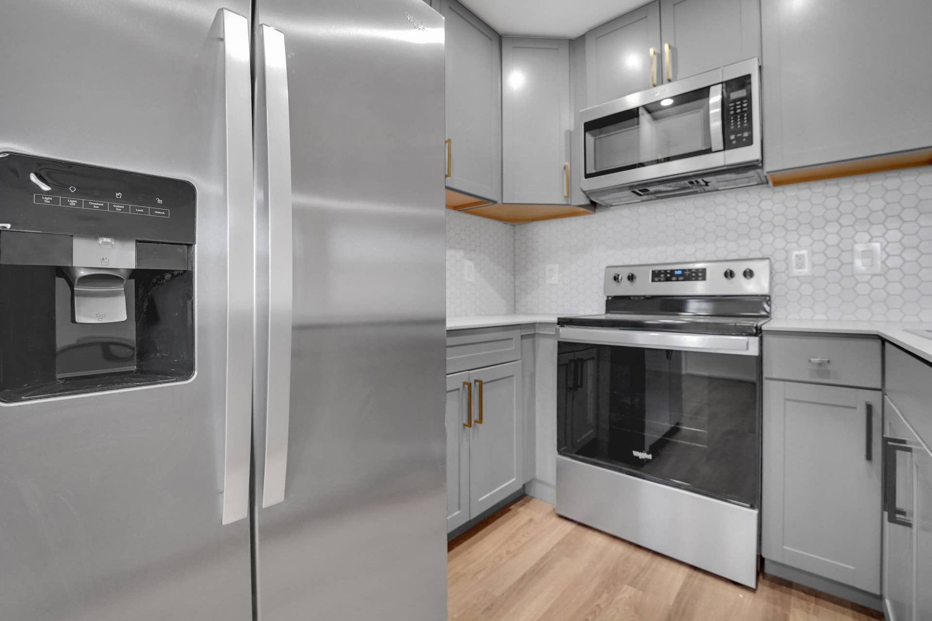 5203 NE 24th Terrace, #B207, Fort Lauderdale, FL 33308 DSC01977
