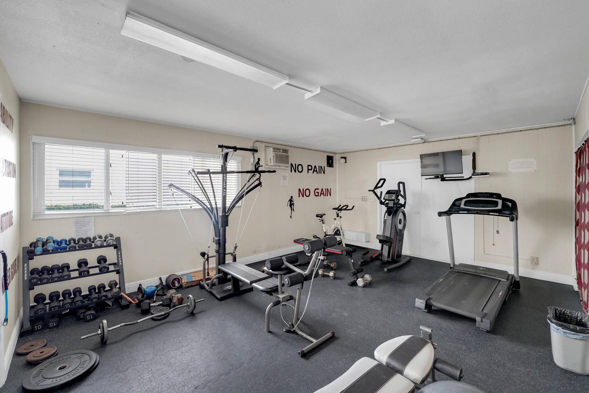 5203 NE 24th Terrace, #B207, Fort Lauderdale, FL 33308 gym