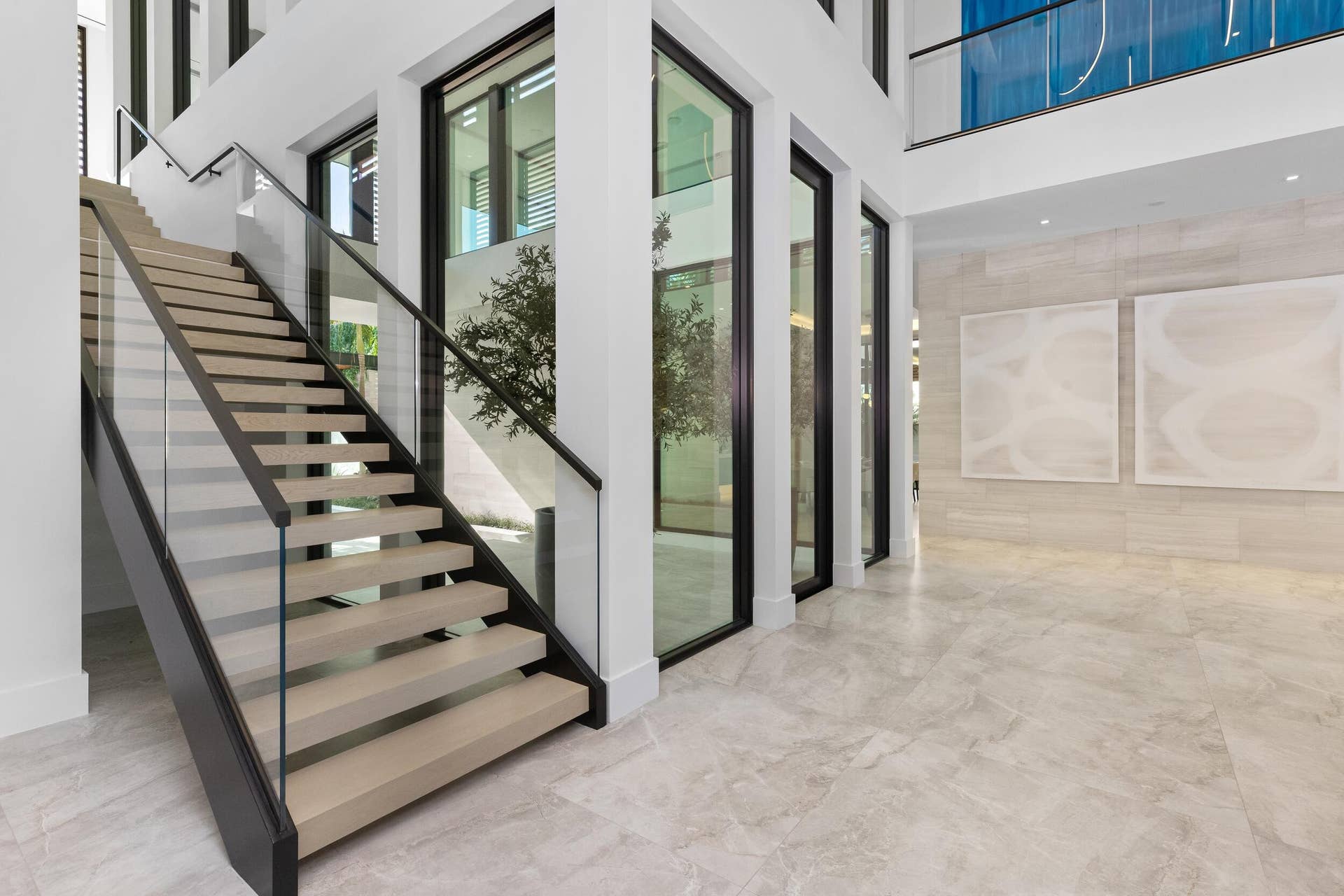2415 Casas De Marbella Drive, Palm Beach Gardens, FL 33410 Foyer 1