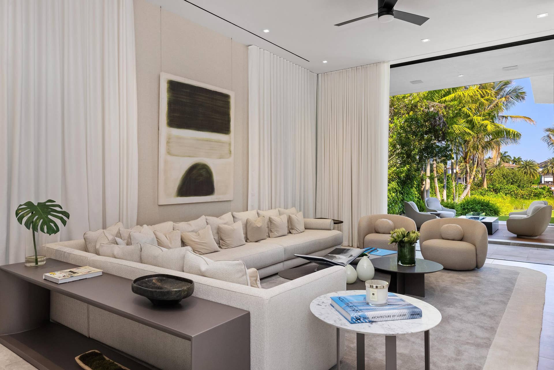 2415 Casas De Marbella Drive, Palm Beach Gardens, FL 33410 Family Room 2