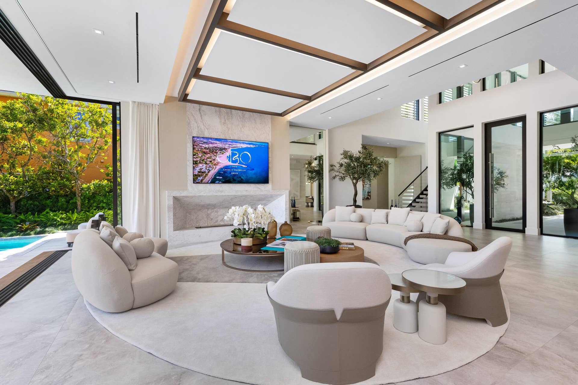 2415 Casas De Marbella Drive, Palm Beach Gardens, FL 33410 Living Area 2