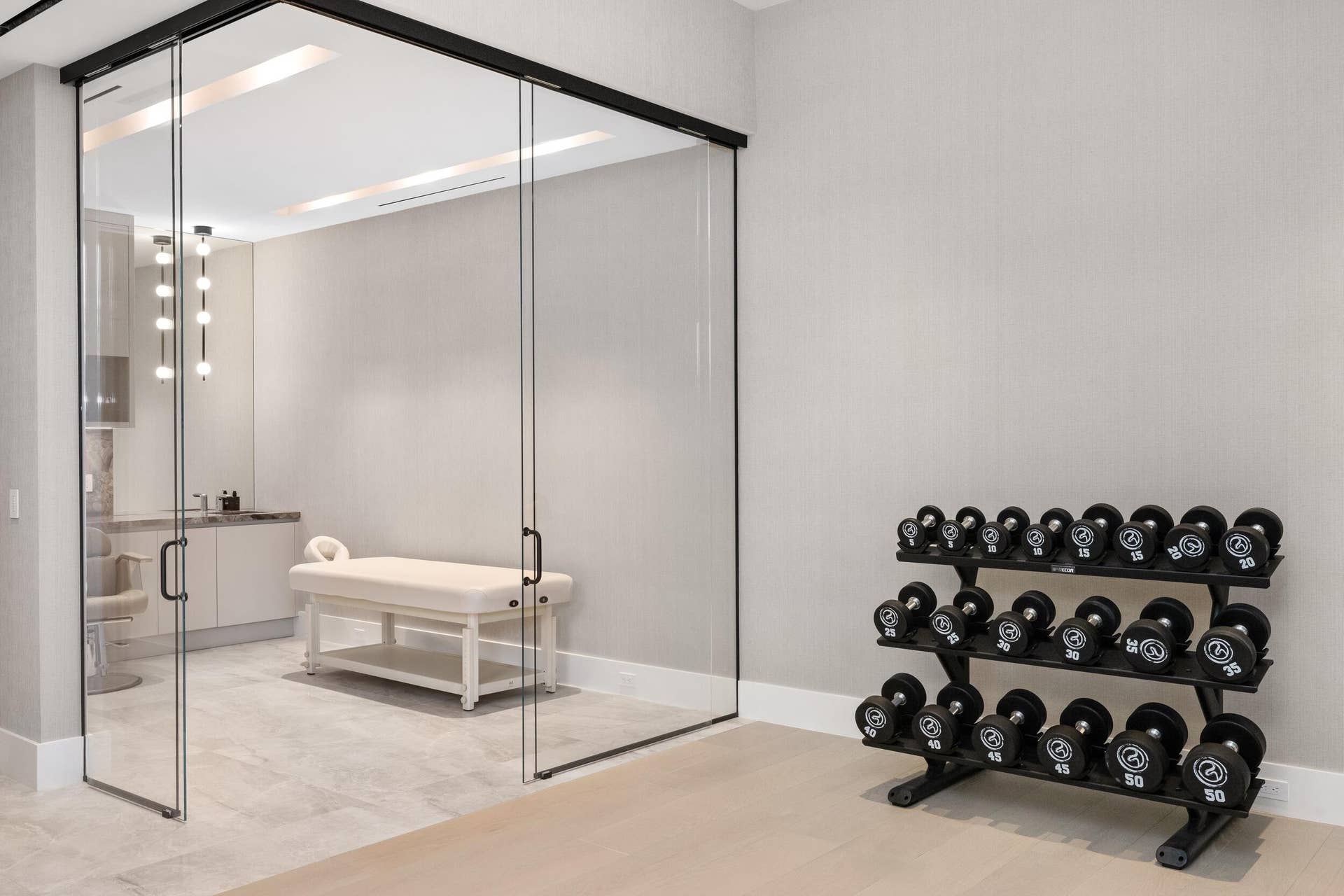 2415 Casas De Marbella Drive, Palm Beach Gardens, FL 33410 Gym 4