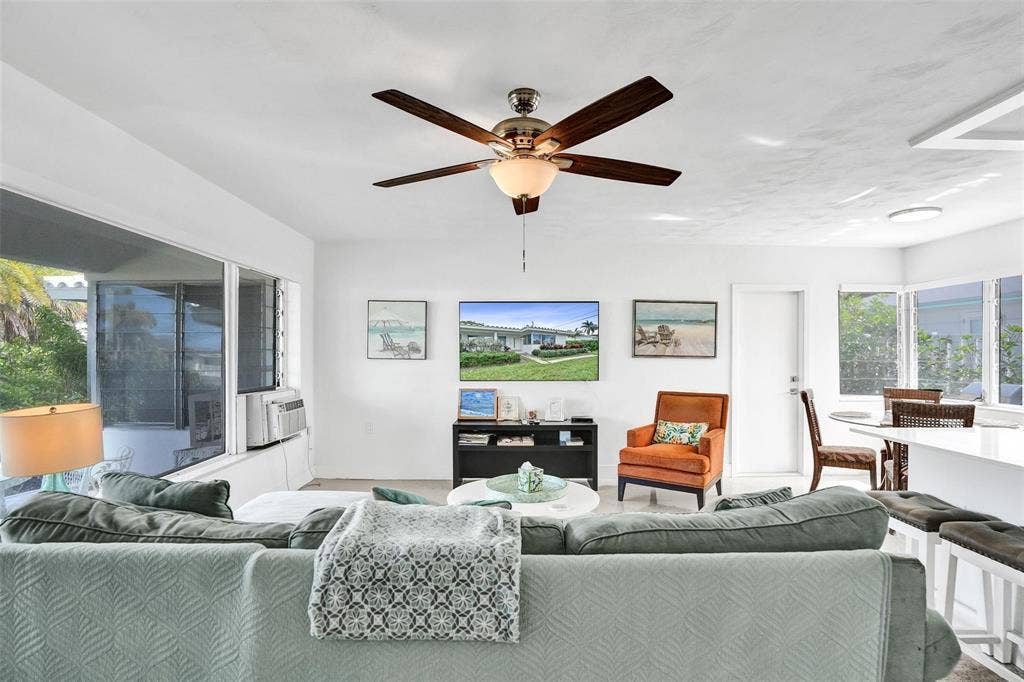 4313 Seagrape Drive, #2, Lauderdale By The Sea, FL 33308 c19