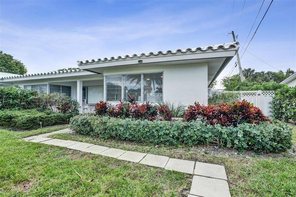 4313 Seagrape Drive, #2, Lauderdale By The Sea, FL 33308 c2