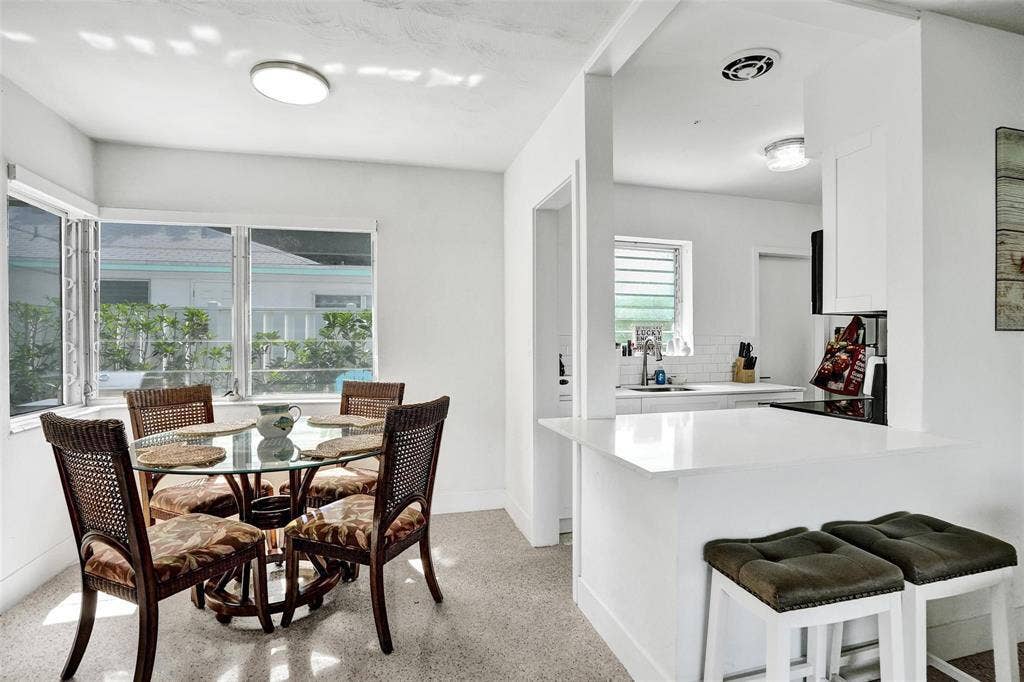 4313 Seagrape Drive, #2, Lauderdale By The Sea, FL 33308 c17