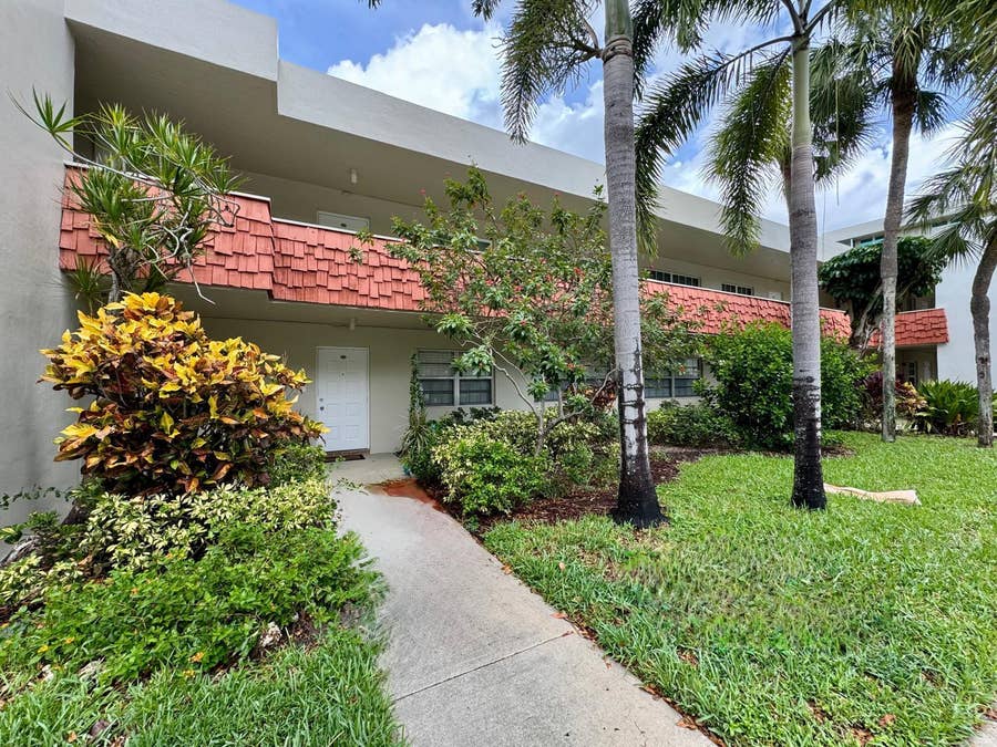 Property photo for 901 Cypress Terrace, #103, Pompano Beach, FL