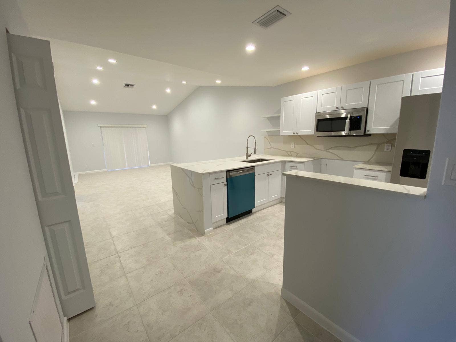 9973 Three Lakes Circle, Boca Raton, Boca Raton, FL 33428 5a6ca47b-57b9-4015-af67-7b3766f21499