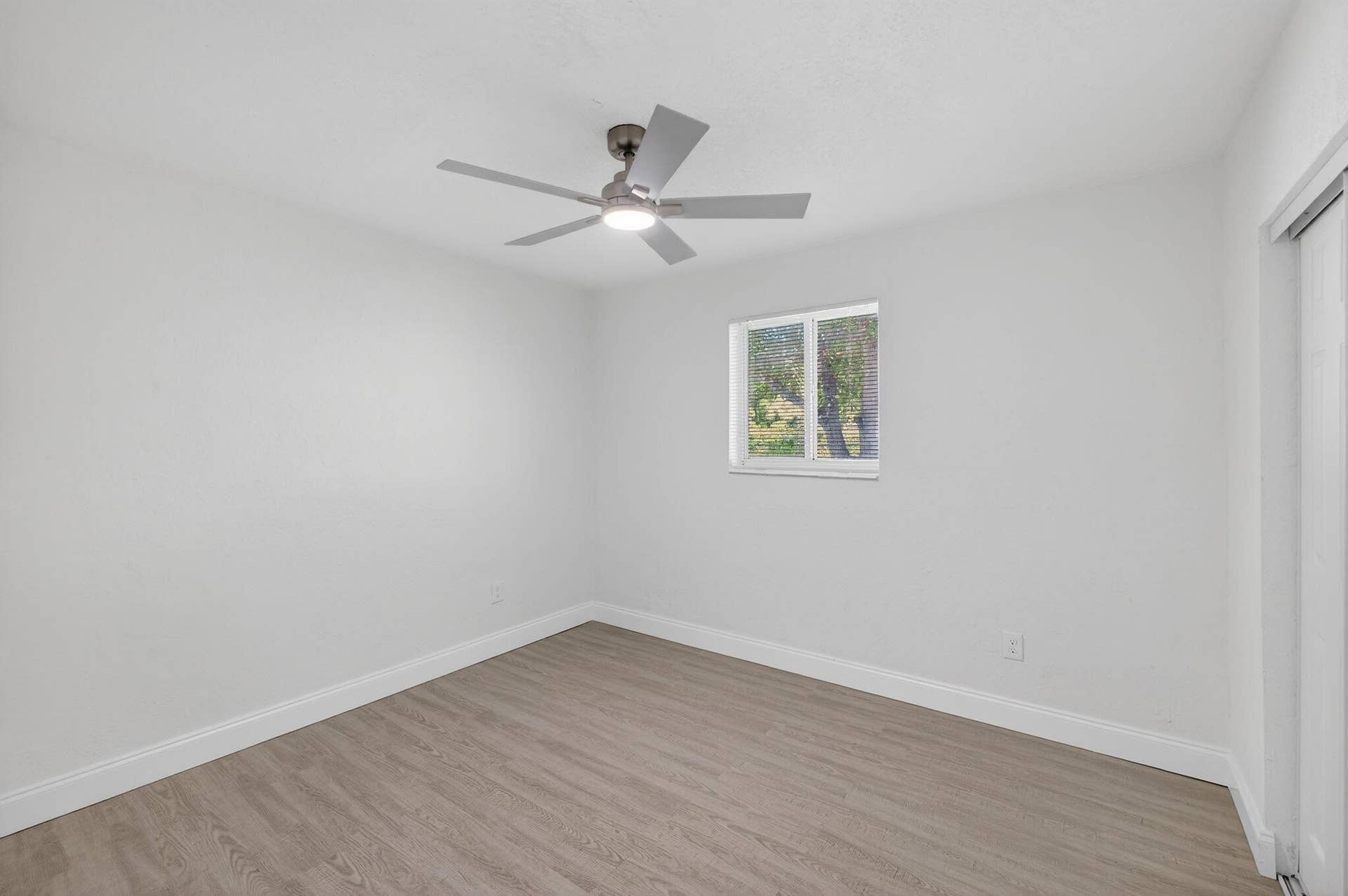 39-web-or-mls-699A9923