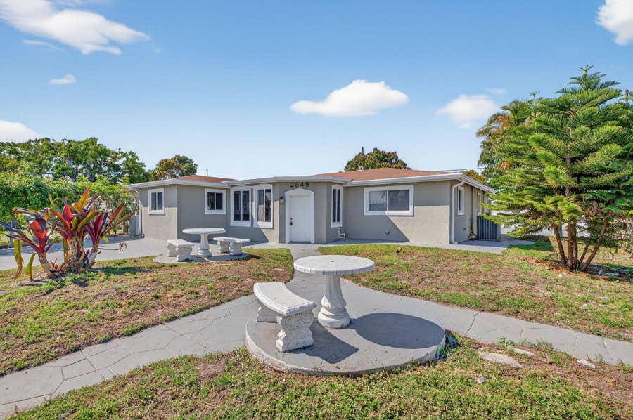 Property photo for 2849 SW 10th Street, Fort Lauderdale, FL