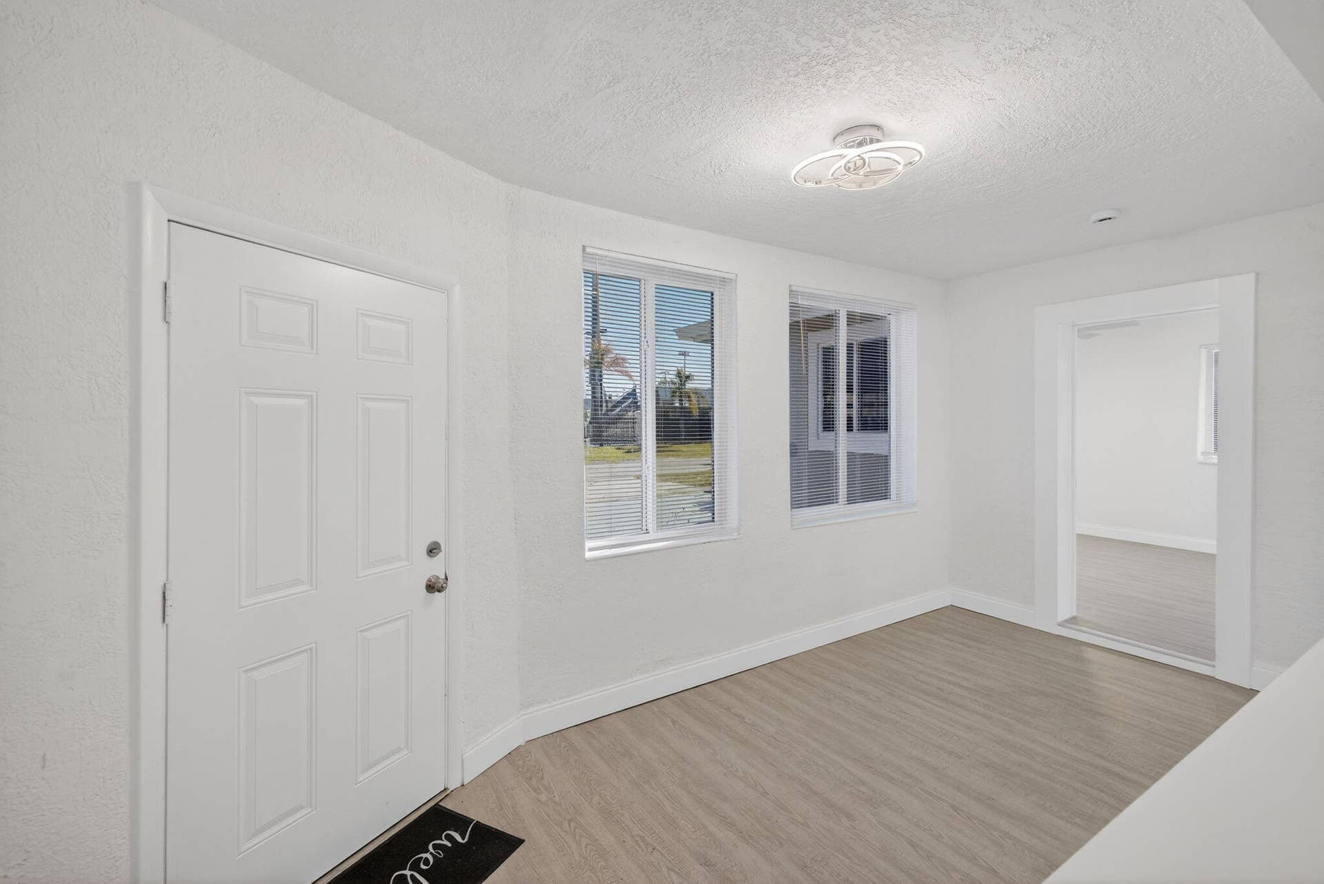 10-web-or-mls-699A9724