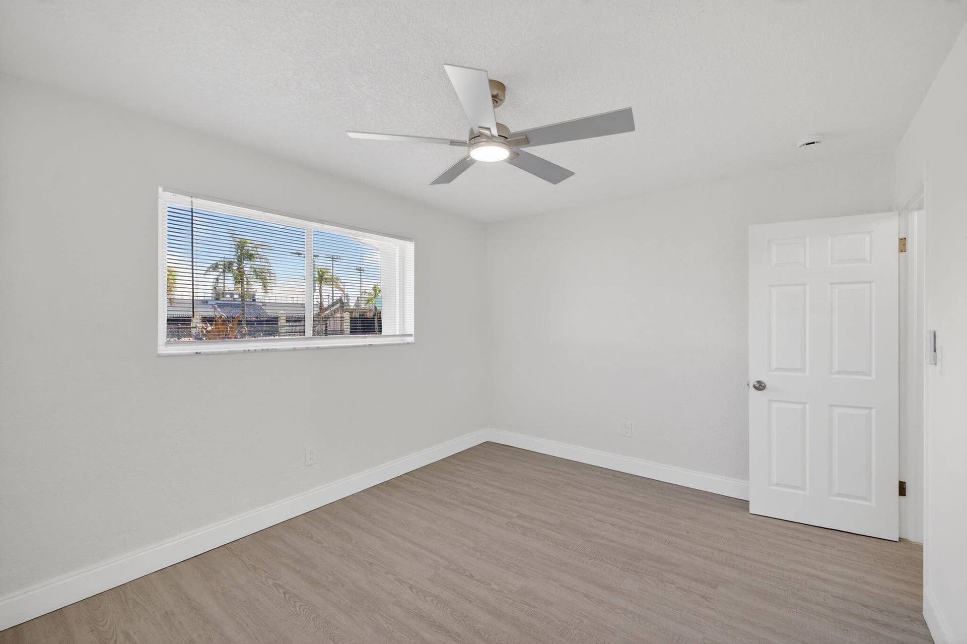 45-web-or-mls-699A9959