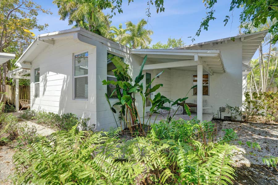 Property photo for 1524 SE 1st Street, Fort Lauderdale, FL