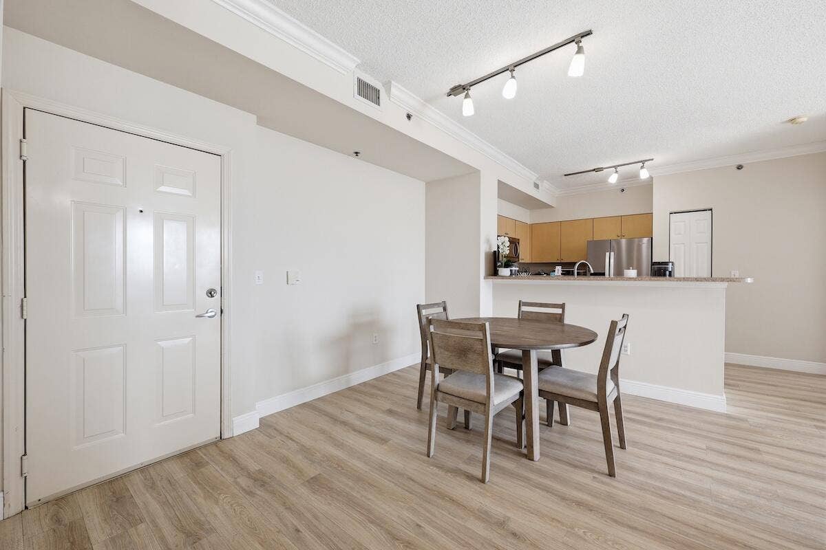 616 Clearwater Park Road, #1106, West Palm Beach, FL 33401 Open and spacious