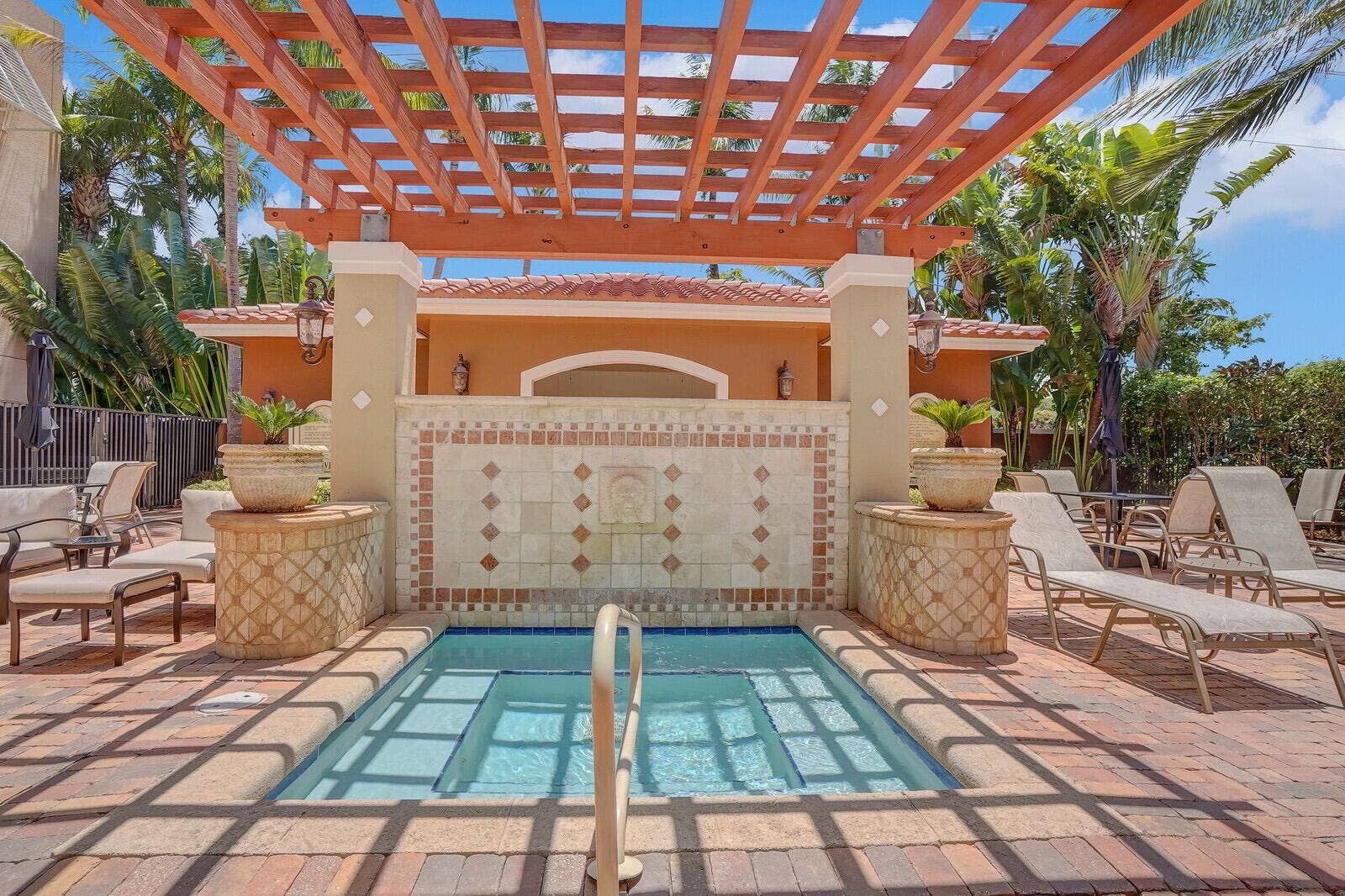 616 Clearwater Park Road, #1106, West Palm Beach, FL 33401 Relax in the Jacuzzi