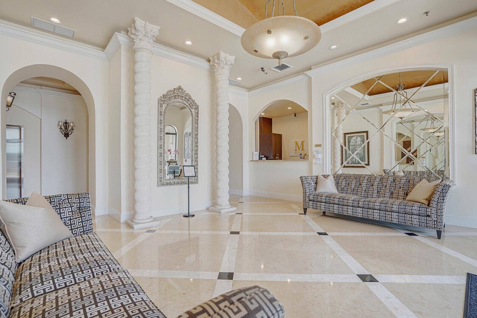 616 Clearwater Park Road, #1106, West Palm Beach, FL 33401 24/7 Concierge