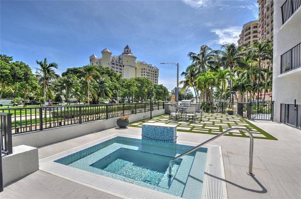 2029 N Ocean Boulevard, #505, Fort Lauderdale, FL 33305 8