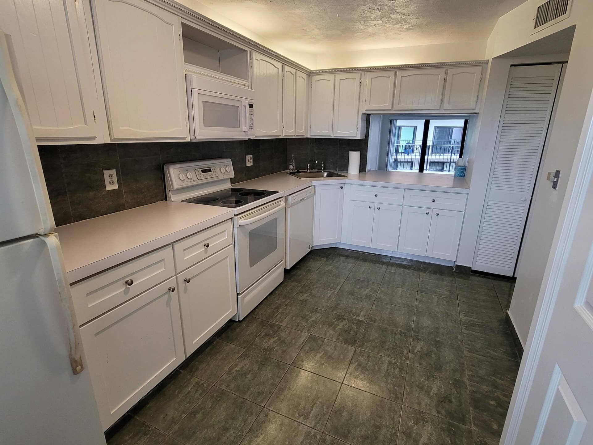 2029 N Ocean Boulevard, #505, Fort Lauderdale, FL 33305 20230612_174424