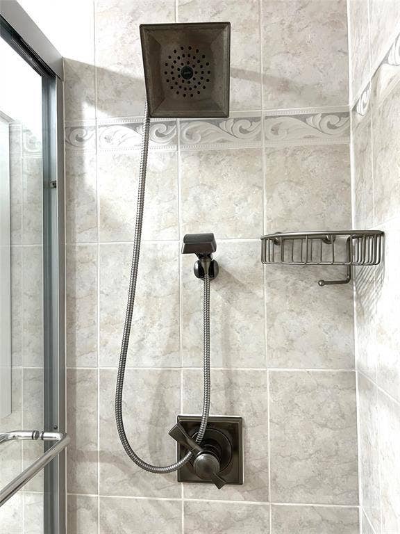 2057 Cambridge C, #2057, Deerfield Beach, FL 33442 2057 SHOWER CAMBRIDGE C