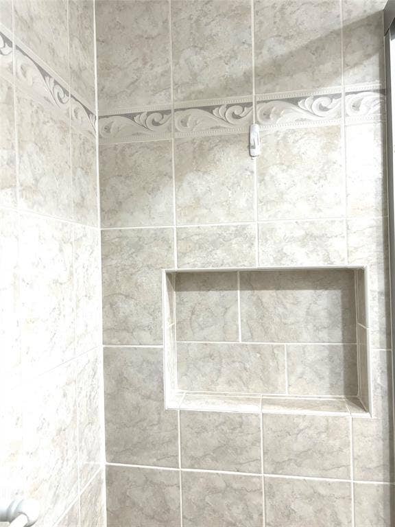 2057 Cambridge C, #2057, Deerfield Beach, FL 33442 2507 SHOWER BOX SHELF CAMBRIDGE C