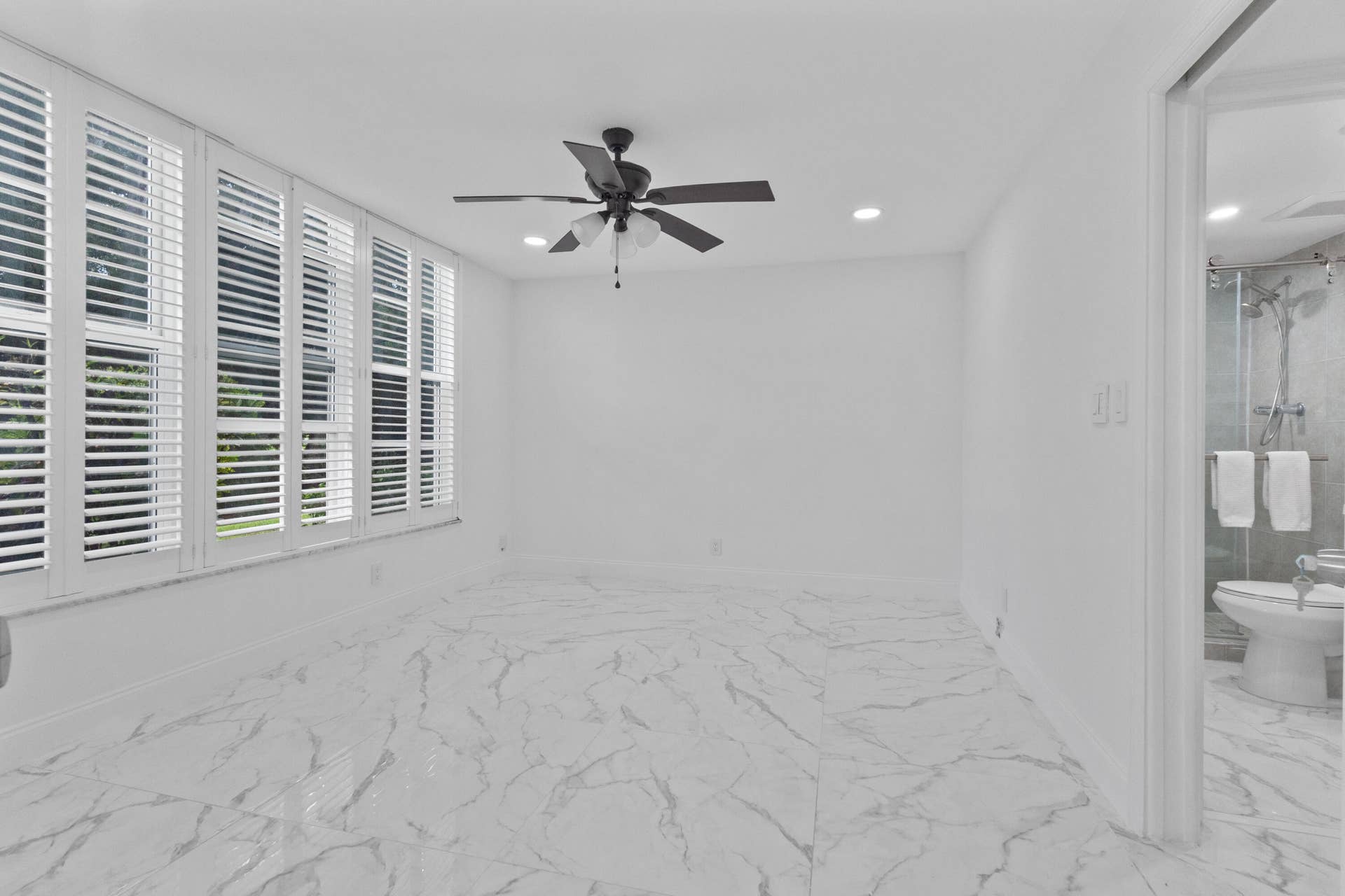 3051 S Palm Aire Drive, #109, Pompano Beach, FL 33069 GF4A2918