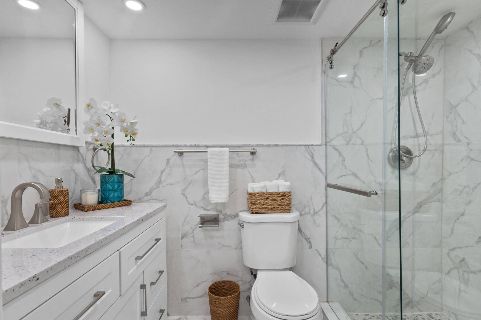3051 S Palm Aire Drive, #109, Pompano Beach, FL 33069 GF4A2942